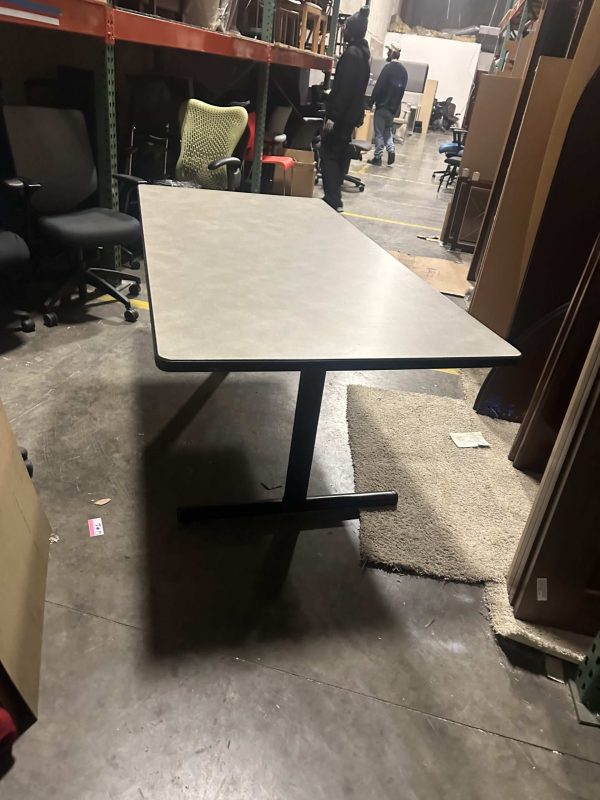 Cafe Table - Image 2